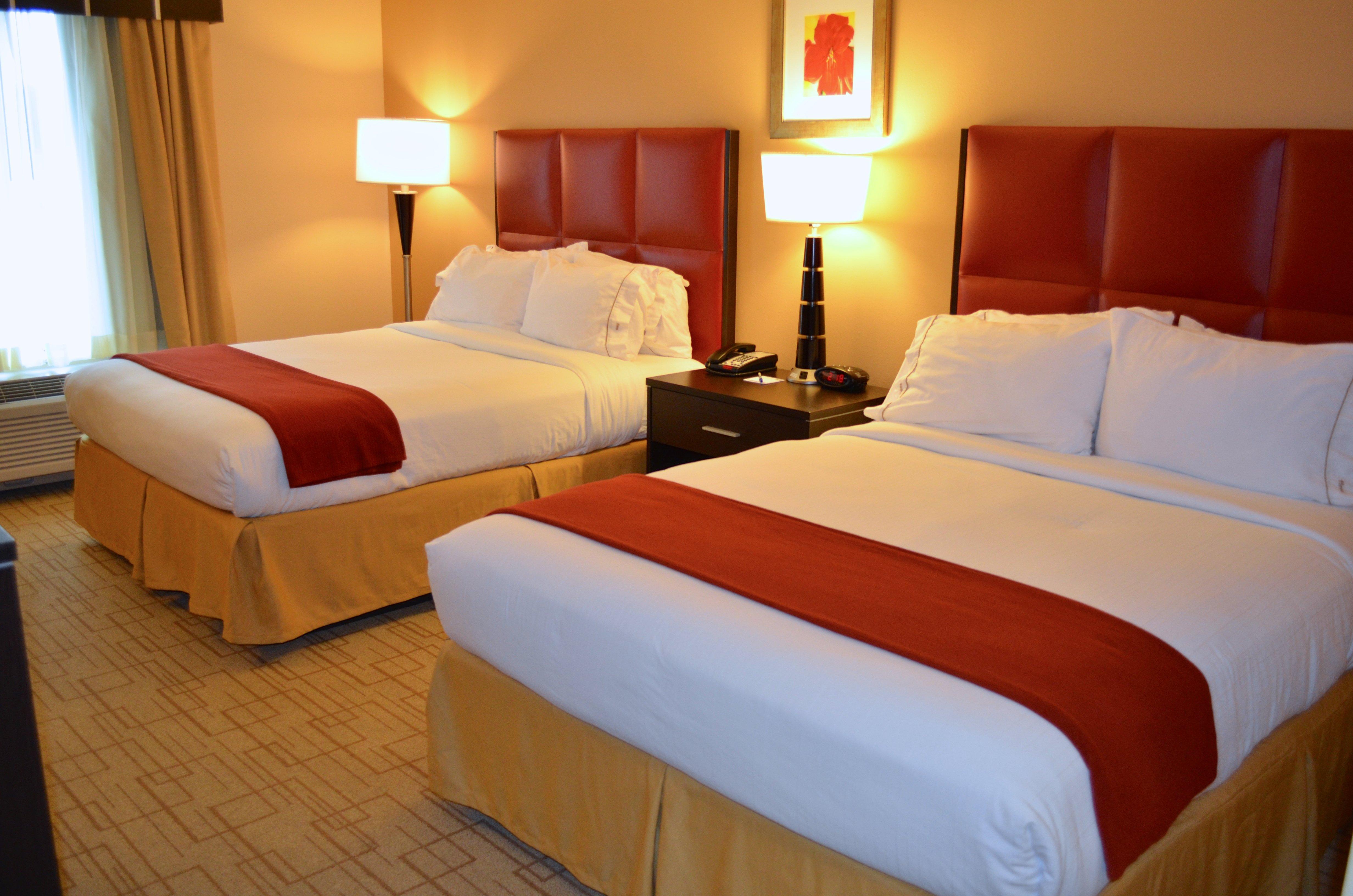 Holiday Inn Express & Suites - Smithfield/Selma By Ihg Zewnętrze zdjęcie