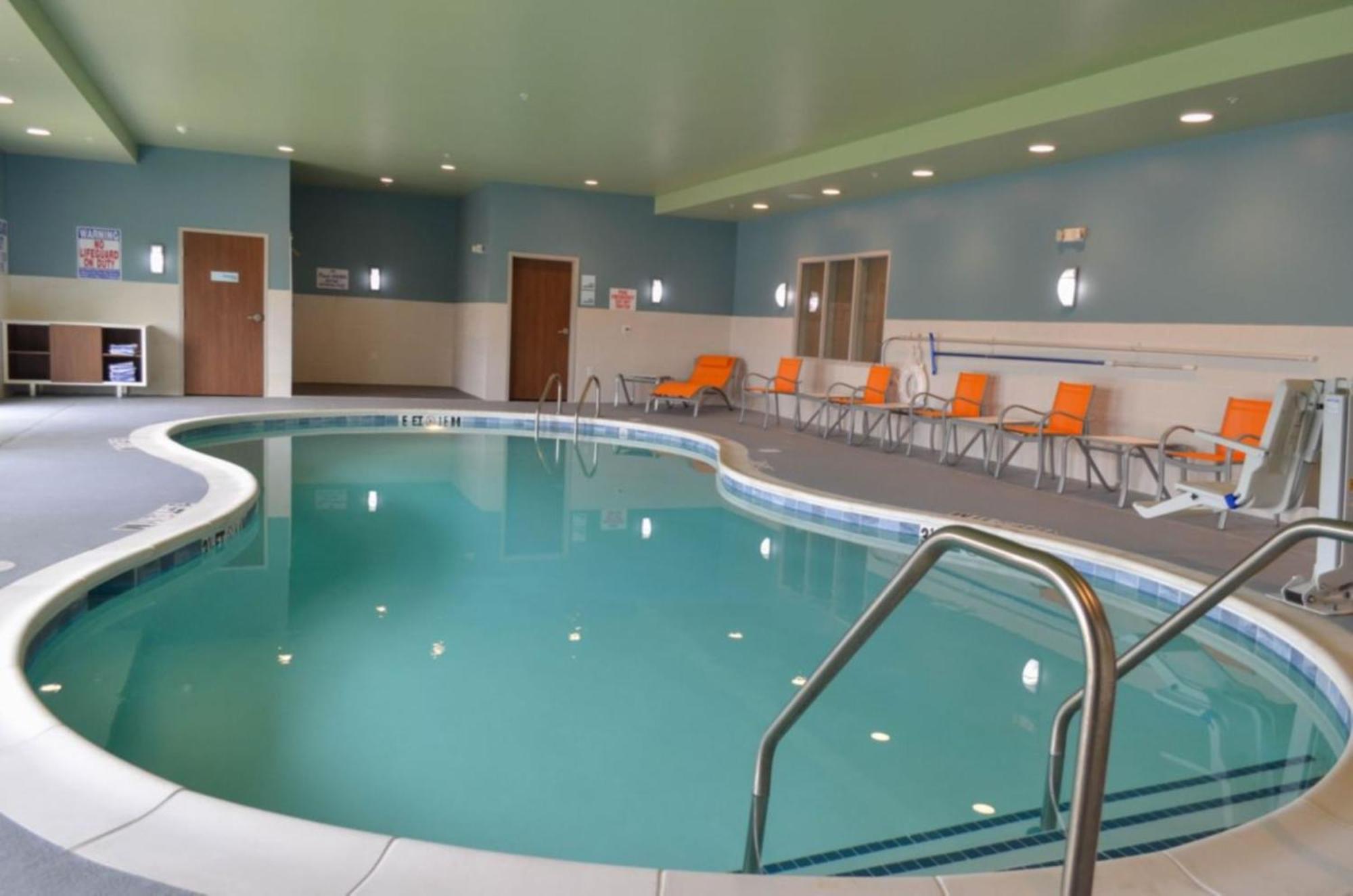 Holiday Inn Express & Suites - Smithfield/Selma By Ihg Zewnętrze zdjęcie