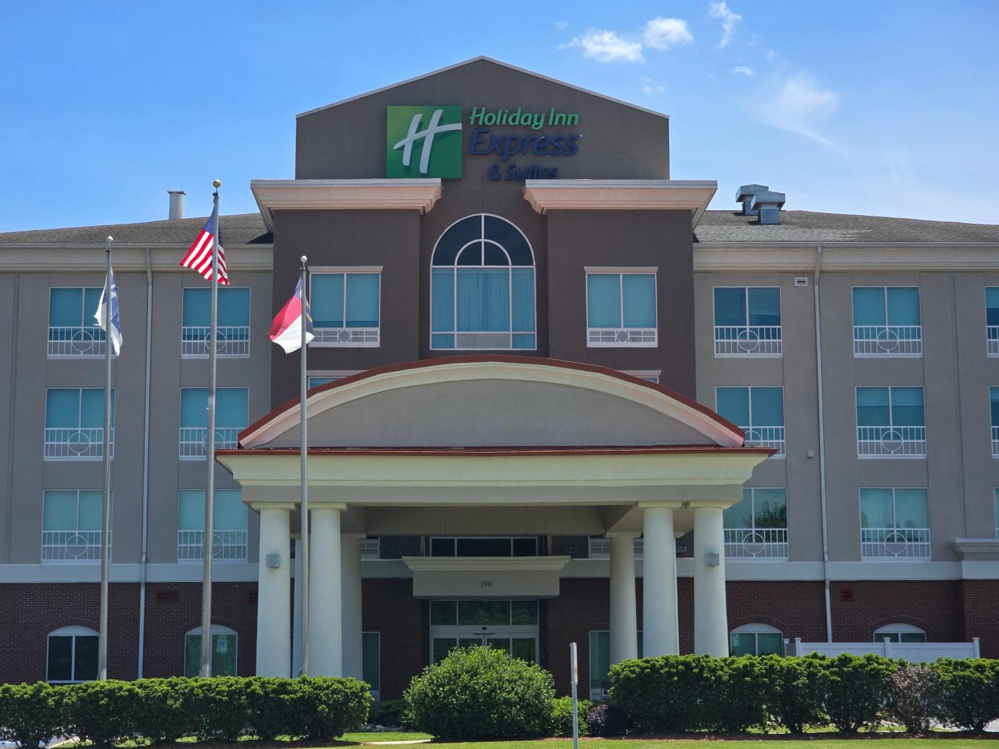 Holiday Inn Express & Suites - Smithfield/Selma By Ihg Zewnętrze zdjęcie