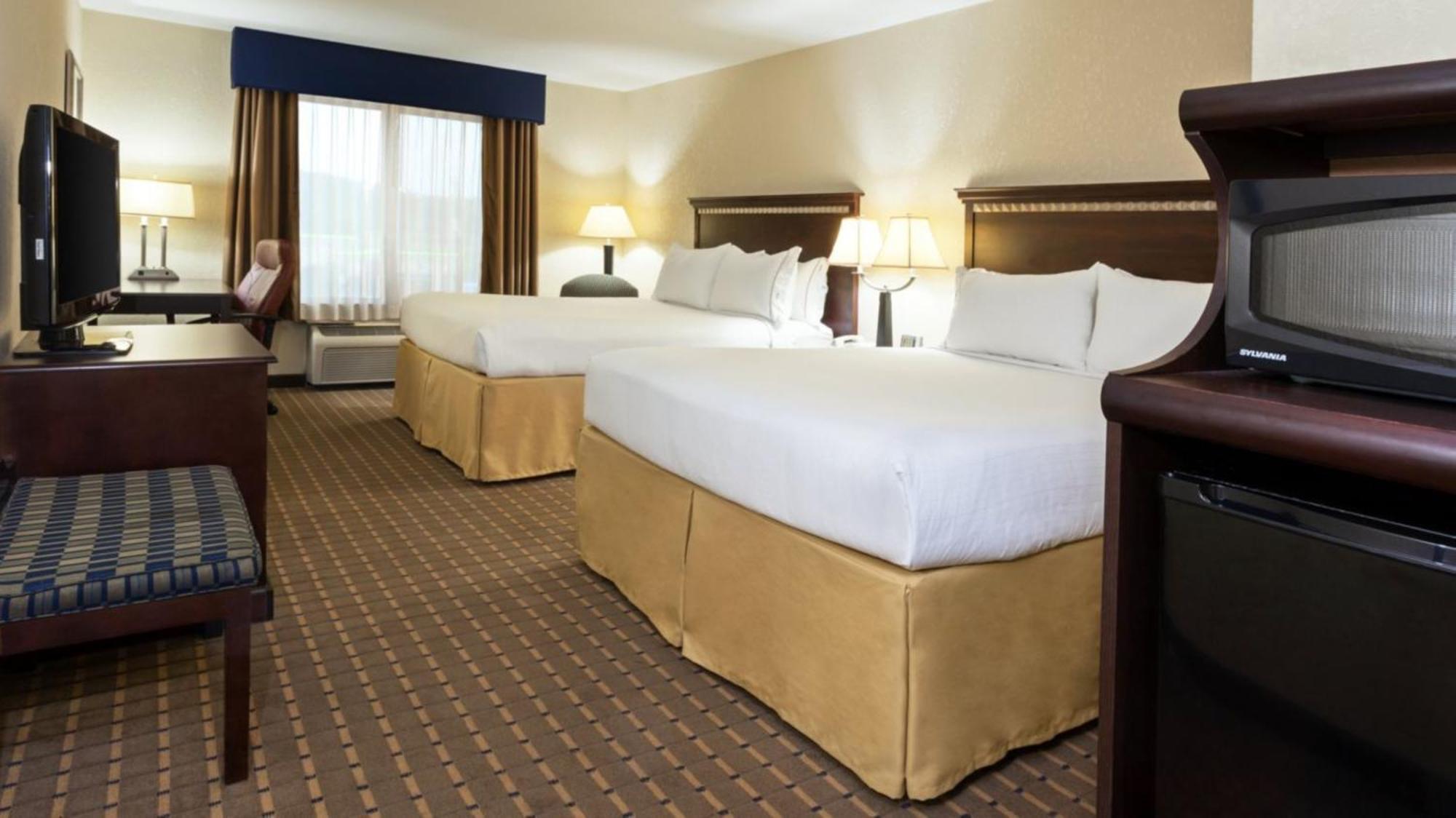 Holiday Inn Express & Suites - Smithfield/Selma By Ihg Zewnętrze zdjęcie